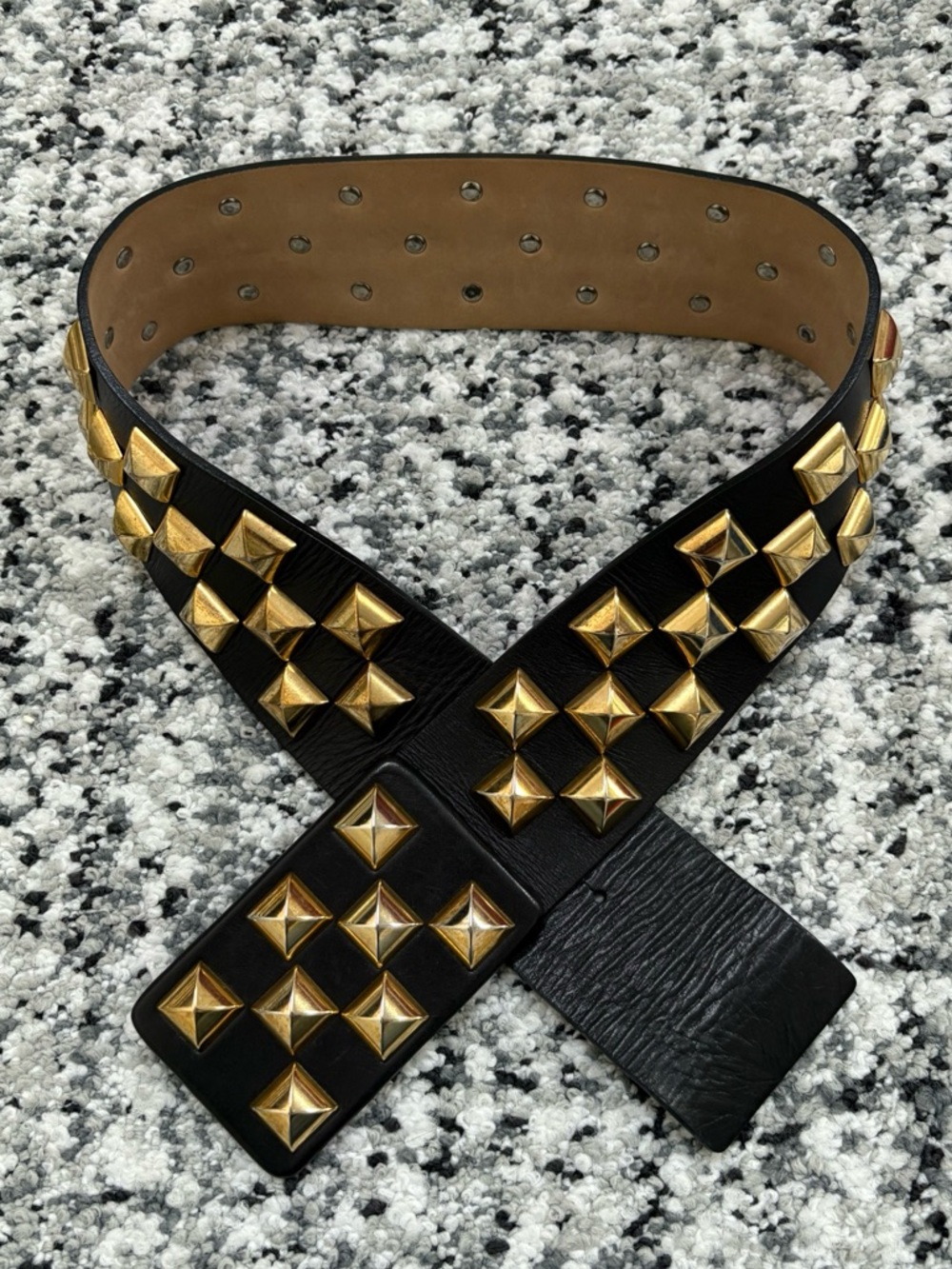 Streets Ahead Roger Black Leather Gold Studded Pyramid Belt Sex & the City $645